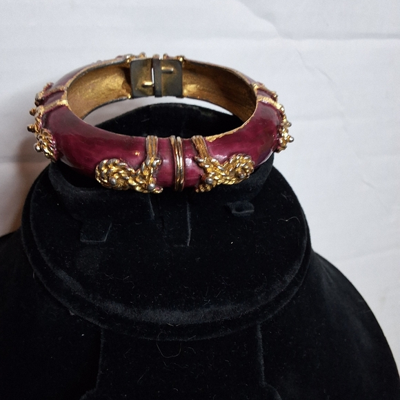 Kenneth Jay Lane KJL Purple Enamel Hinged Clamper Bangle Gold Rope Scroll Bracel - Picture 11 of 12